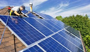 Service d'installation de photovoltaïque et tuiles photovoltaïques à Flixecourt